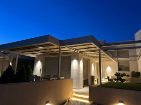 Luxury House Ilios